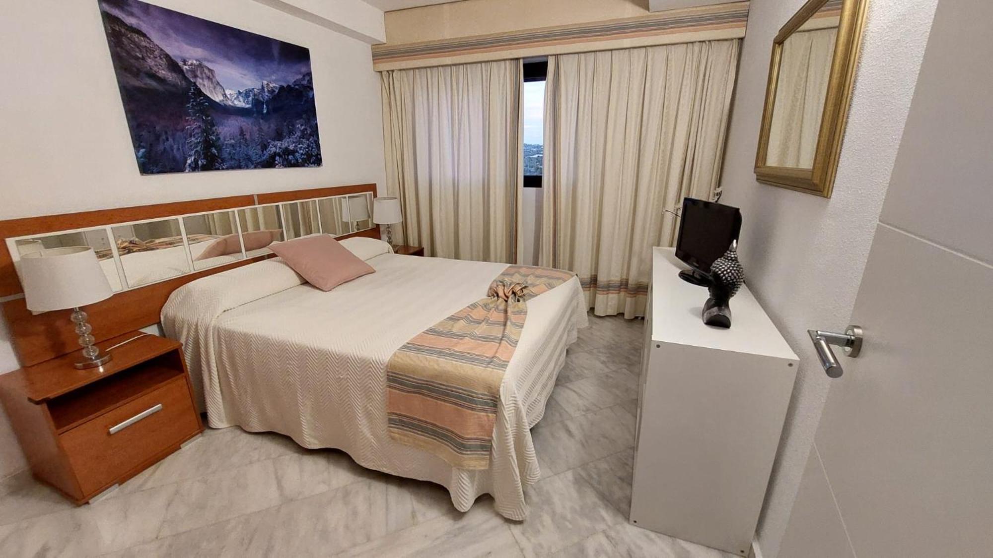 Апартаменты Coblanca 27 - Playa De Poniente Бенидорм Экстерьер фото